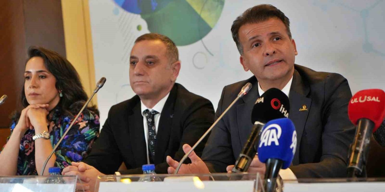 Kanserde Genetik Yatkınlık ve Yapay Zekâ Desteği Vurgulandı