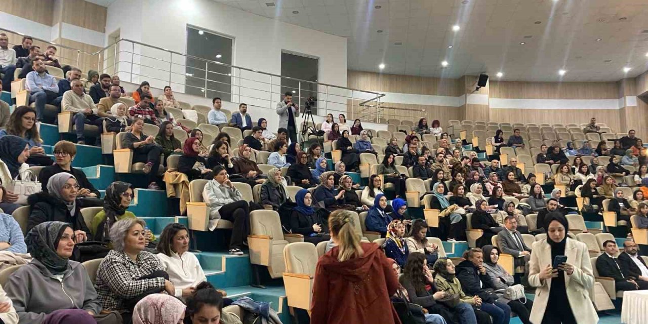 PDR Dünyası Afyon’da Terapiye Girdi