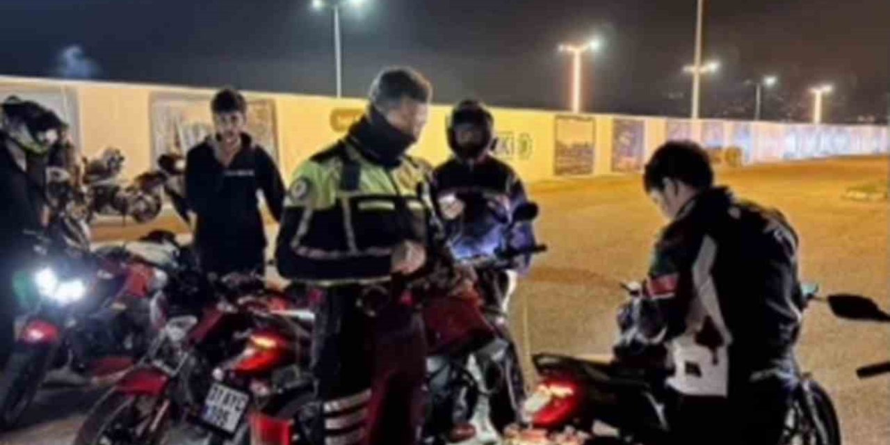 Plakayı yara bandıyla kapatan sürücü yakalandı