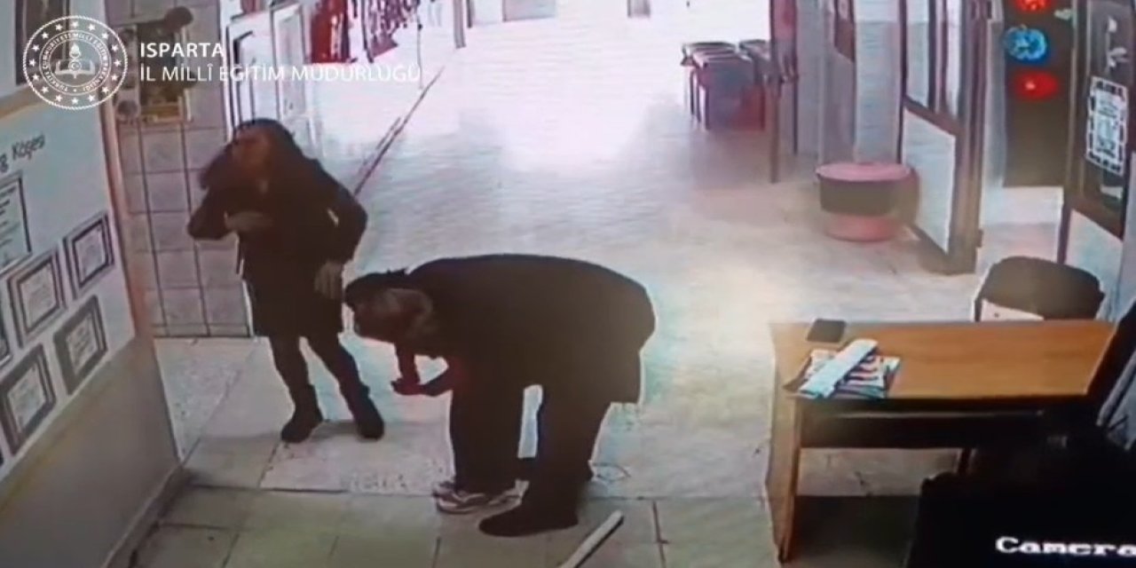 İlkokul öğrencisi boğulmaktan son anda kurtarıldı