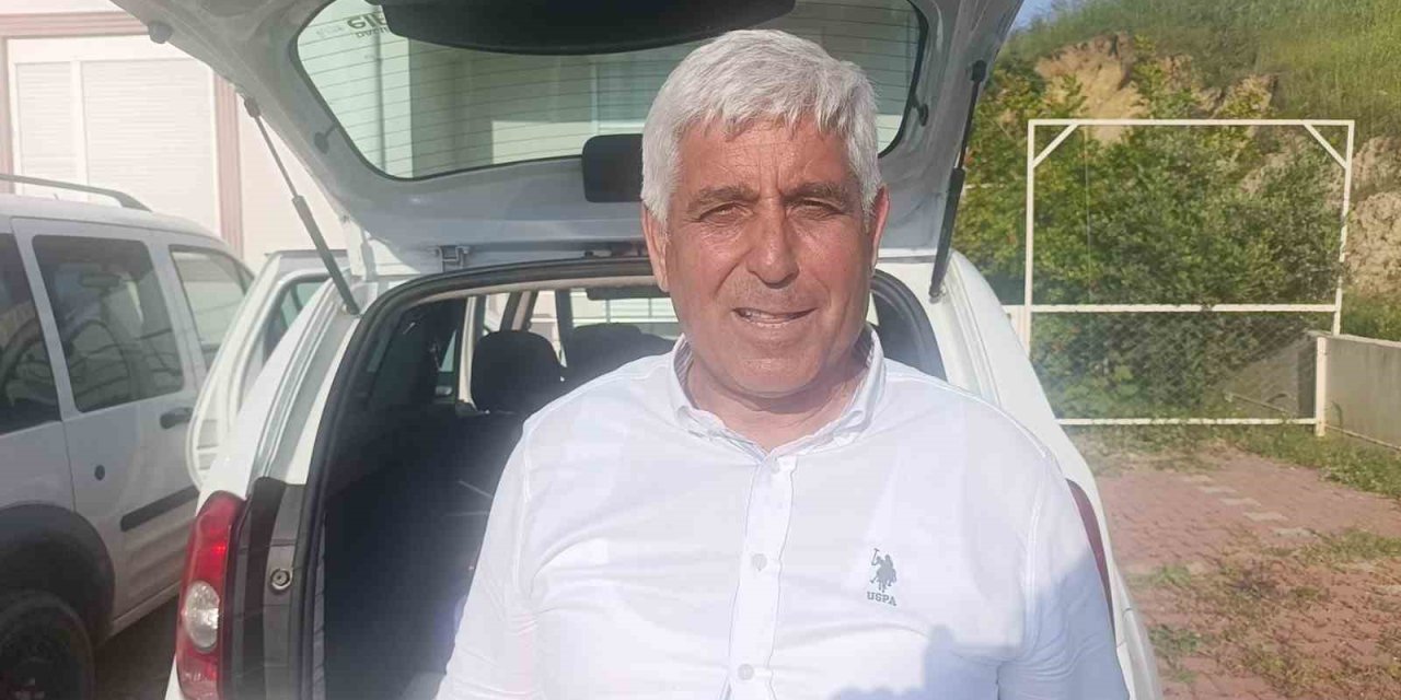 Kontağı üzerinde bırakılan araba göz göre göre çalındı