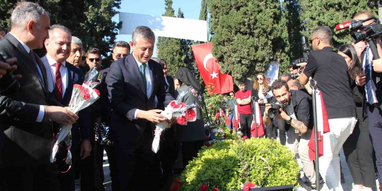 301 Madenci Soma’da Dualarla Anıldı