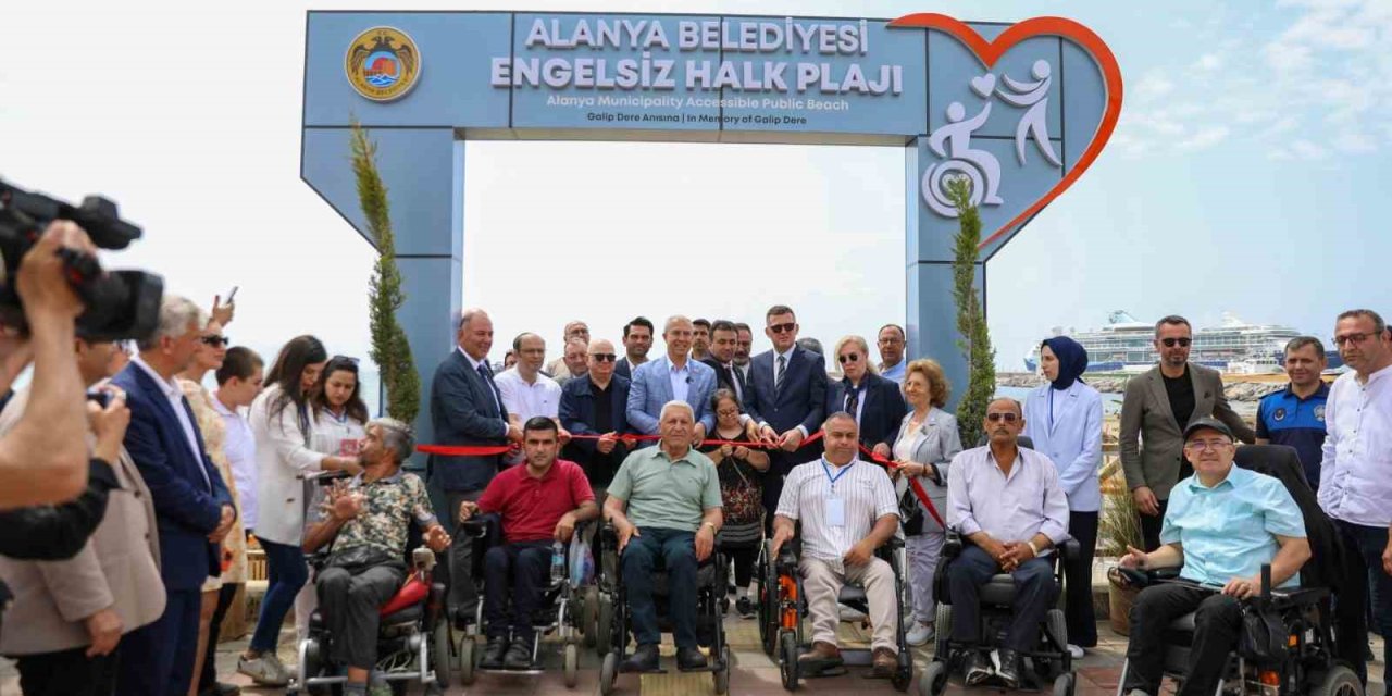 Engelsiz Halk Plajı Hizmete Açıldı