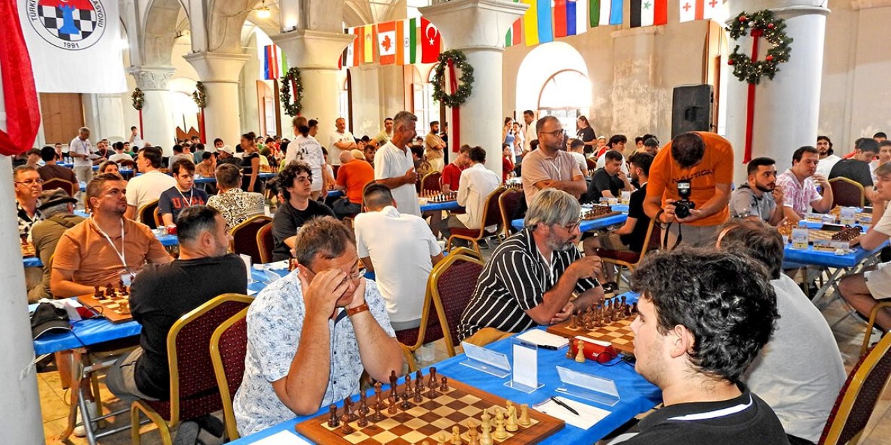 Çeşme’de Satranç Fırtınası: 19 Ülkeden 88 Ünvanlı Sporcu
