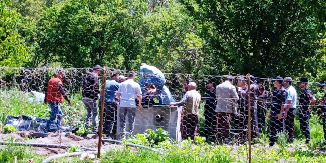 Bahçesindeki sulama kuyusuna düştü, hayatını kaybetti
