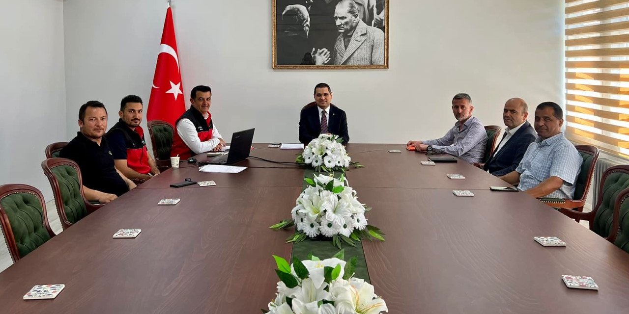 Dolu ve don zararları için komisyon toplandı