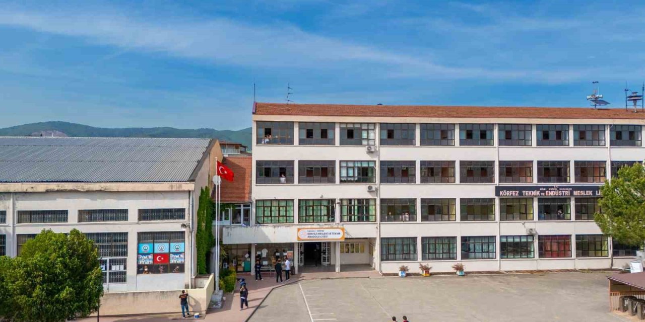 Körfez Mesleki ve Teknik Anadolu Lisesi Yılda 5 Milyon TL Ciroya Ulaşıyor
