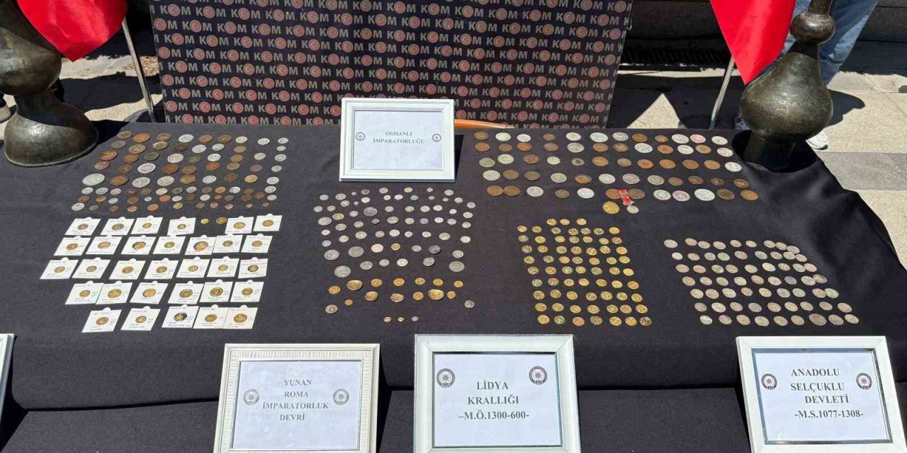 Tarihi mirasa darbe vurmaya çalıştılar: Padişah fermanı bile var
