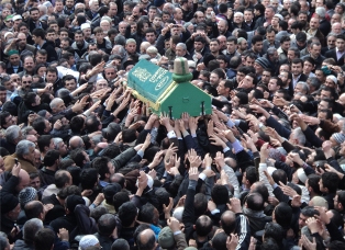 Konya 'Tahir Hoca'sına veda etti