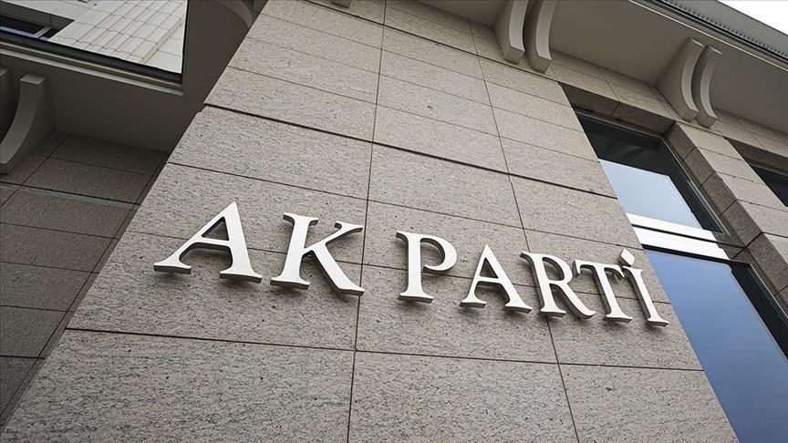 AK Parti’den belediyelere görev uyarısı