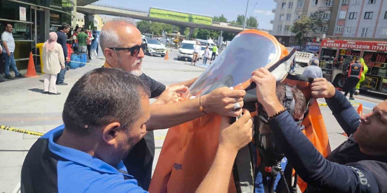 Hastanede KBRN Tatbikatı Gerçekçi Senaryoyla Tamamlandı