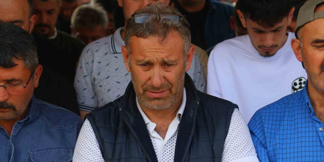 Salda'da boğulan baba-oğula Ankara'da gözü yaşlı cenaze