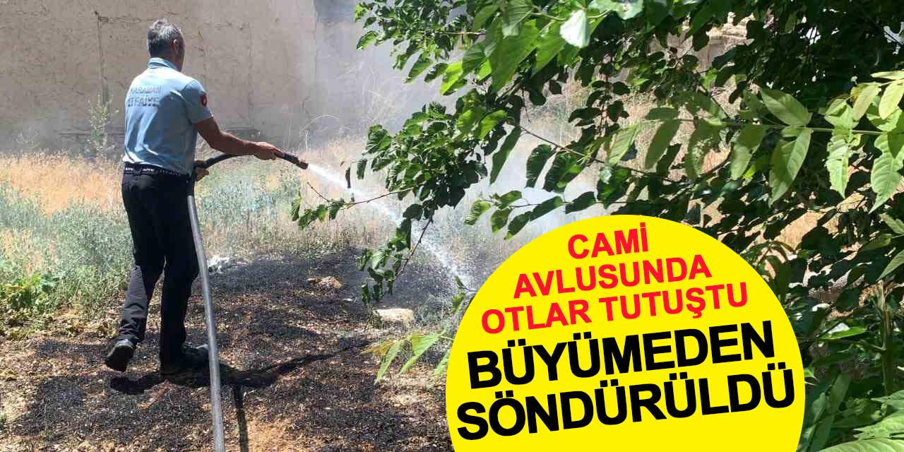 Cami avlusundaki kuru otlar tutuştu