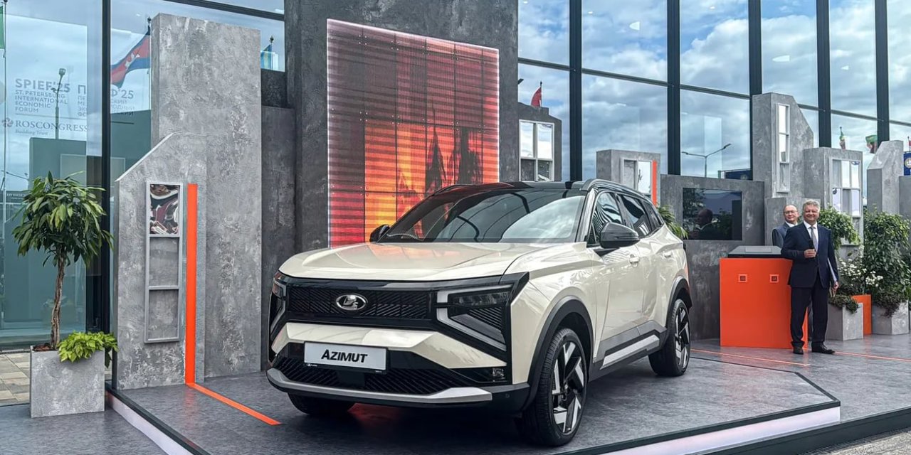 Lada sonunda otomatik SUV yaptı! Elektrik de neymiş? Parası olan binsin