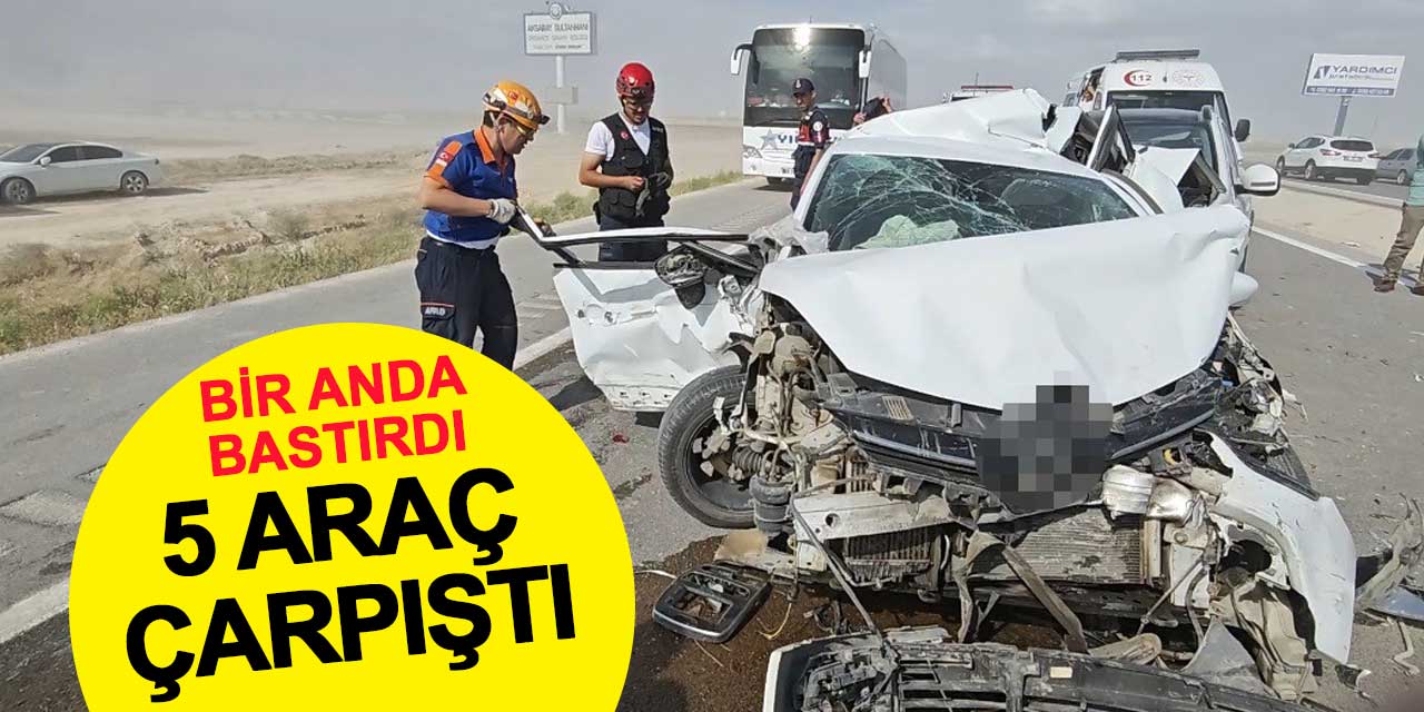 Kum fırtınası kabusa döndü: Bir anda bastırdı, 5 araç çarpıştı