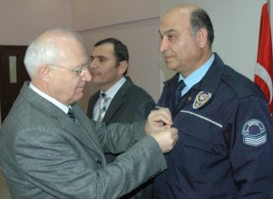 Başarılı polislere ödül