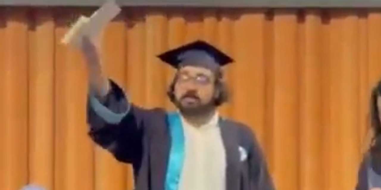 Mezuniyet töreninde diplomasını yırtan öğrenci gözaltına alındı