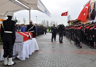 Karapınar'da şehit aileleri ziyaret edildi