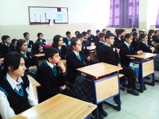 Akşehir Fen Lisesi'nde avukatlık mesleği tanıtıldı