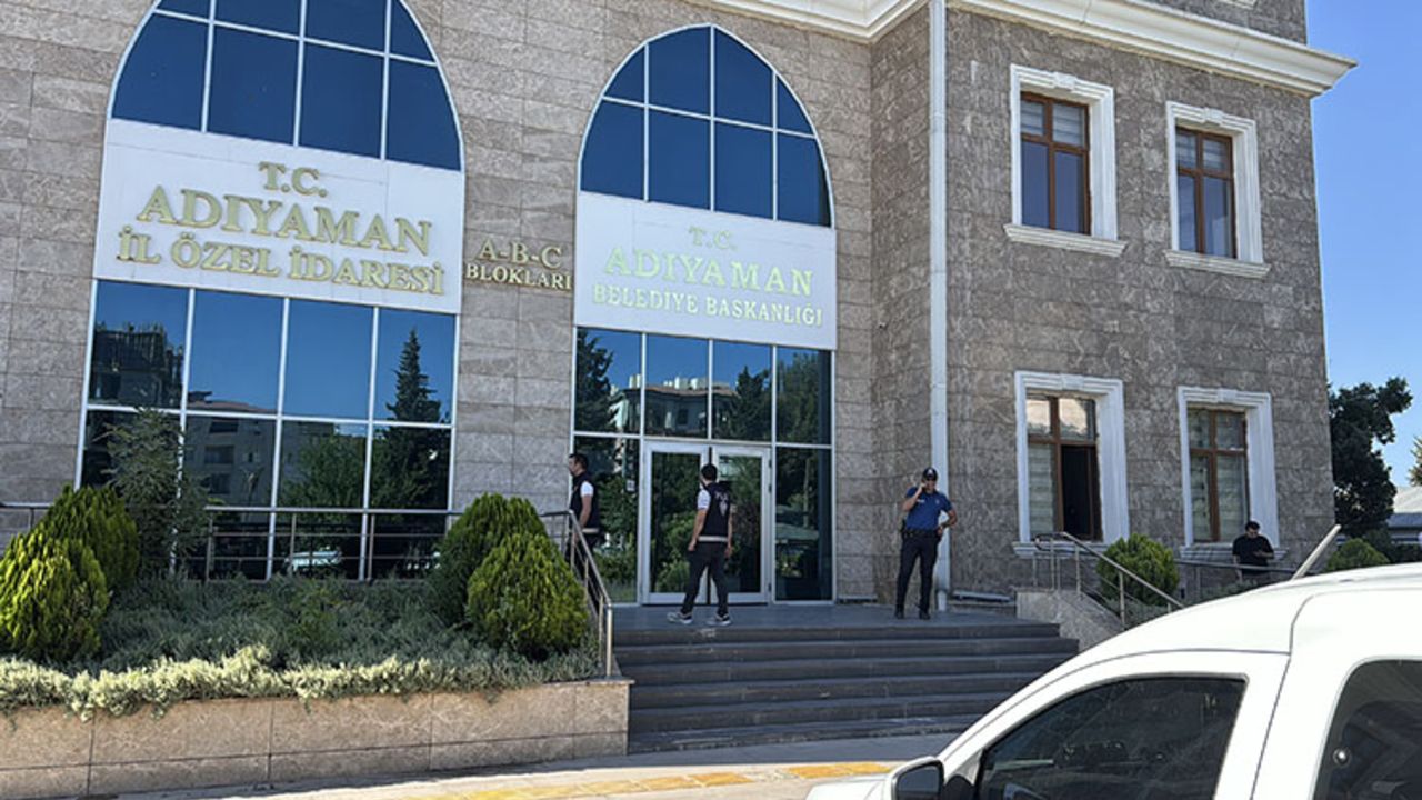 Adıyaman Belediye Başkanı Abdurrahman Tutdere görevinden uzaklaştırıldı