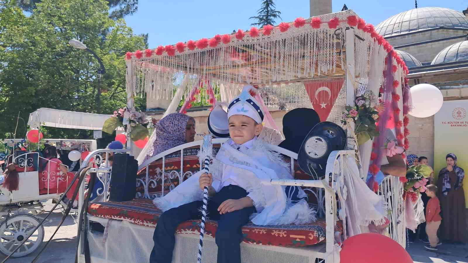 Selçuklu'nun başkenti Karaman'da 529 yıllık gelenek