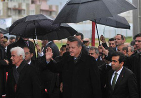 Başbakan 'hayal projenin' temelini attı
