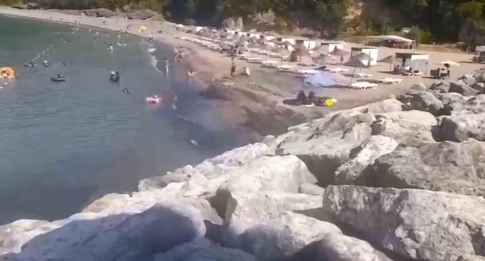 Bartın'ın kömür renkli sahili