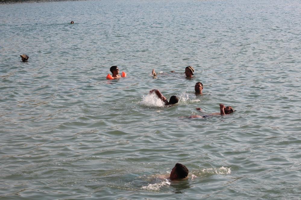Konya'nın 300 metre derinlikteki plajı doldu taştı