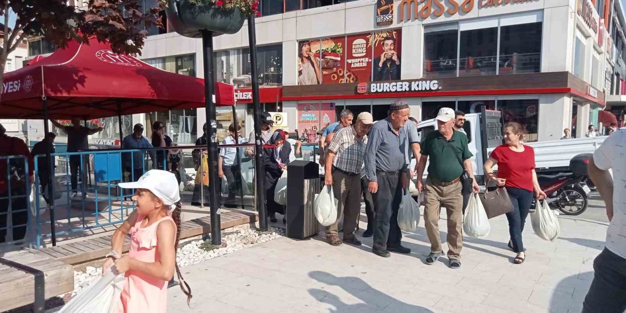 Tarlada 1 Lira, Markette 10 Lira, Belediyede Bedava