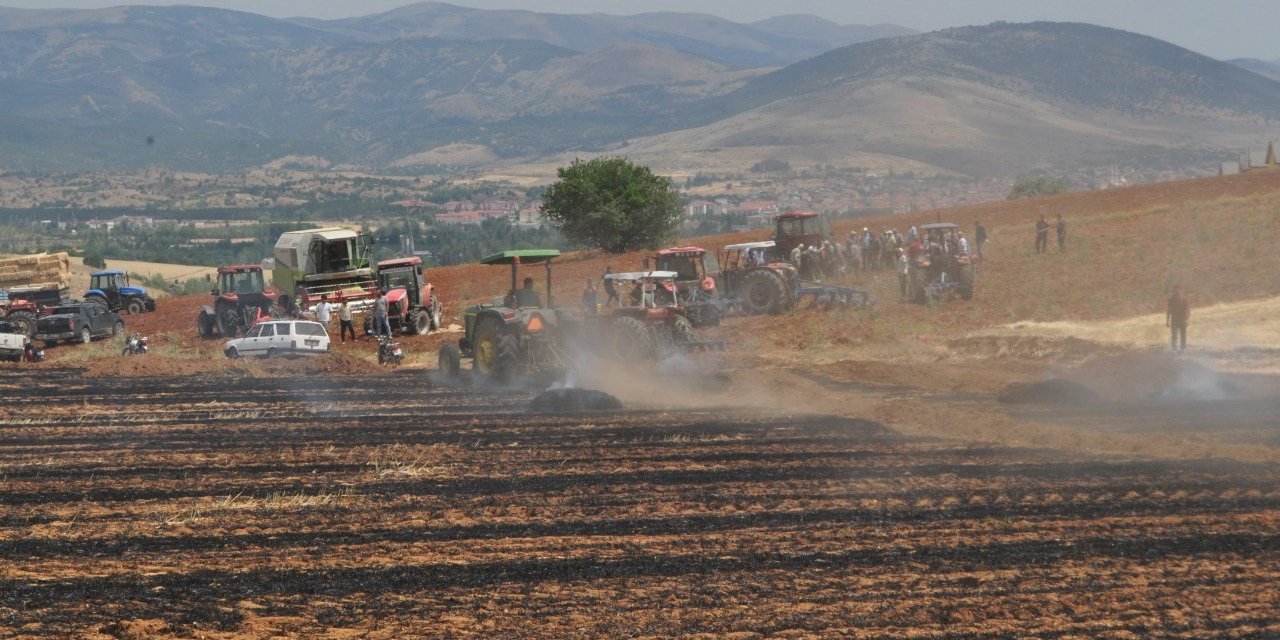 Balya makinesinden çıkan kıvılcım felakete yol açtı