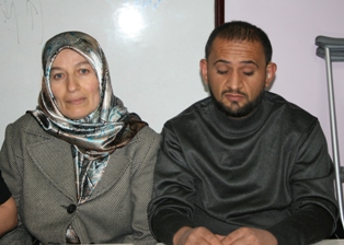 Kocasına 'göz-kulak' oldu!