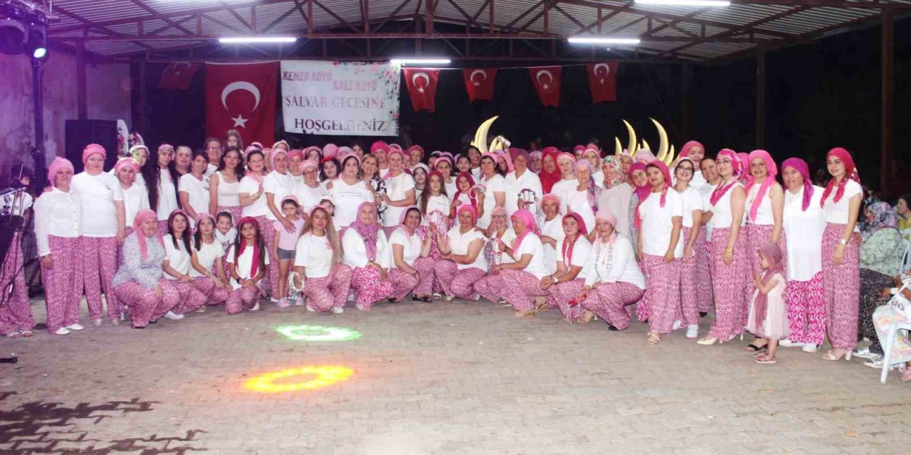 Şalvarlarını giyip kurtlarını döktüler