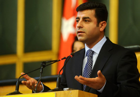 Demirtaş Erdoğan'ı bakın kime benzetti