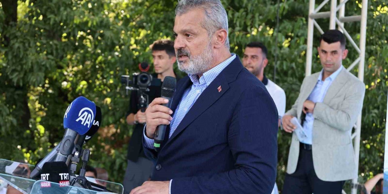 CHP’li başkanın vaadini AK Partili başkan yerine getirdi