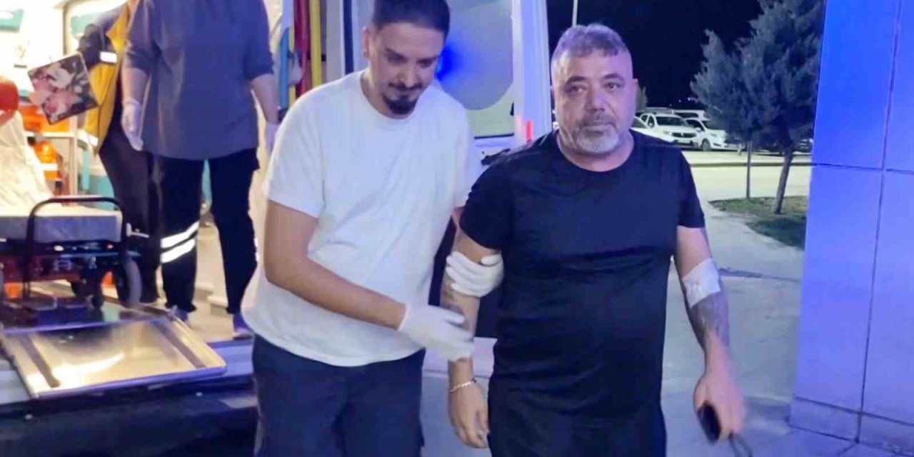 Bacağından vuruldu, yürüyerek acile girdi