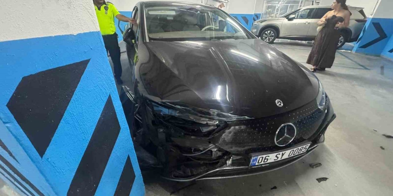 Lüks Otelde Vale Skandalı: 7 Milyon TL’lik Araç Hurdaya Döndü