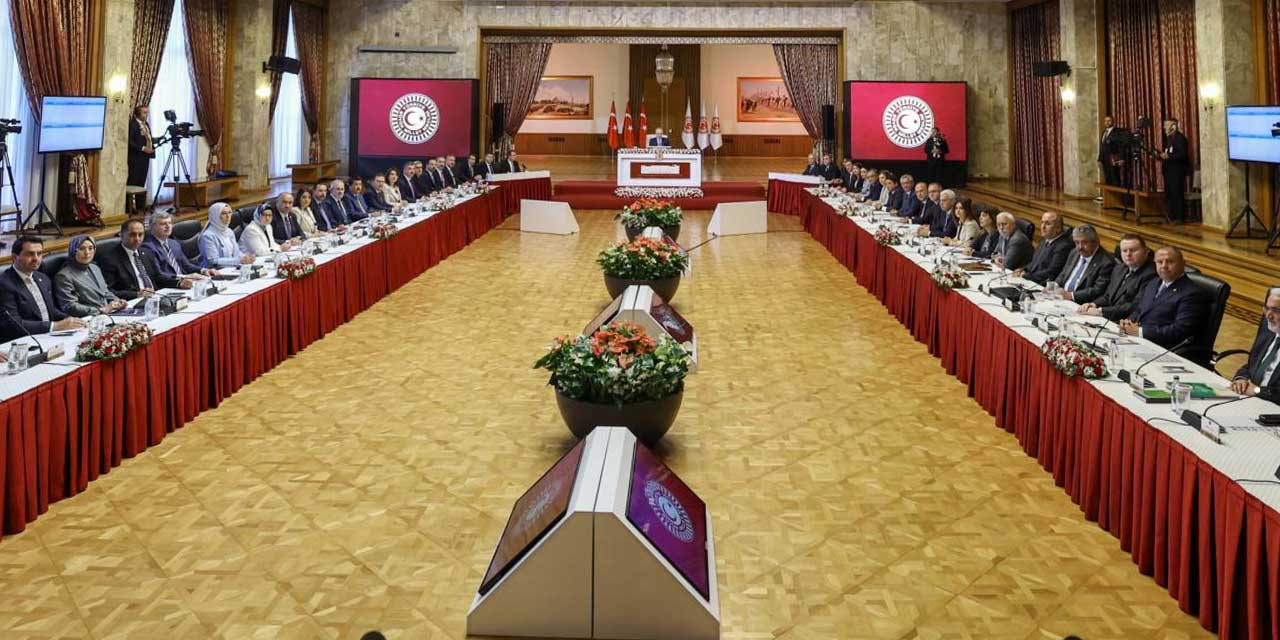 'Milli Dayanışma, Kardeşlik ve Demokrasi Komisyonu' çalışmalara resmen başladı