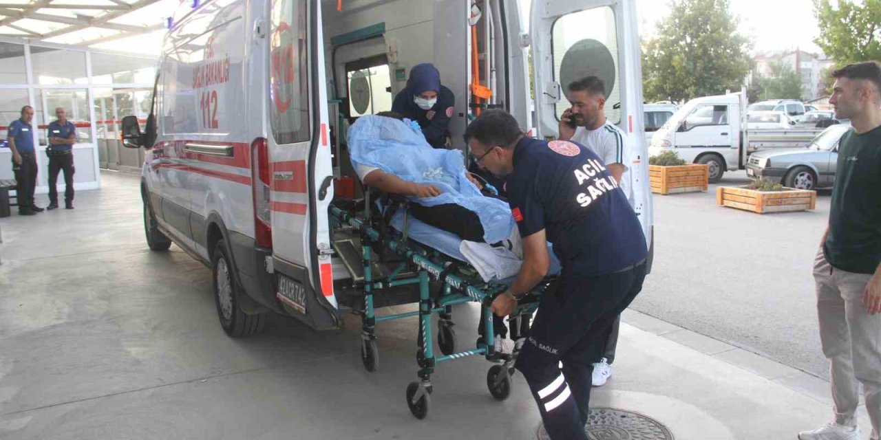Aile içi kavga kanlı bitti: 21 yaşındaki genç silahla vuruldu
