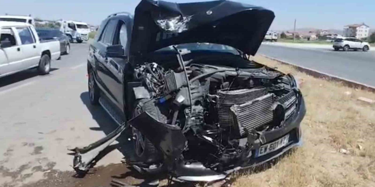 Binlerce Kilometre Sağlam Gelip Aksaray'da Kaza Yaptı