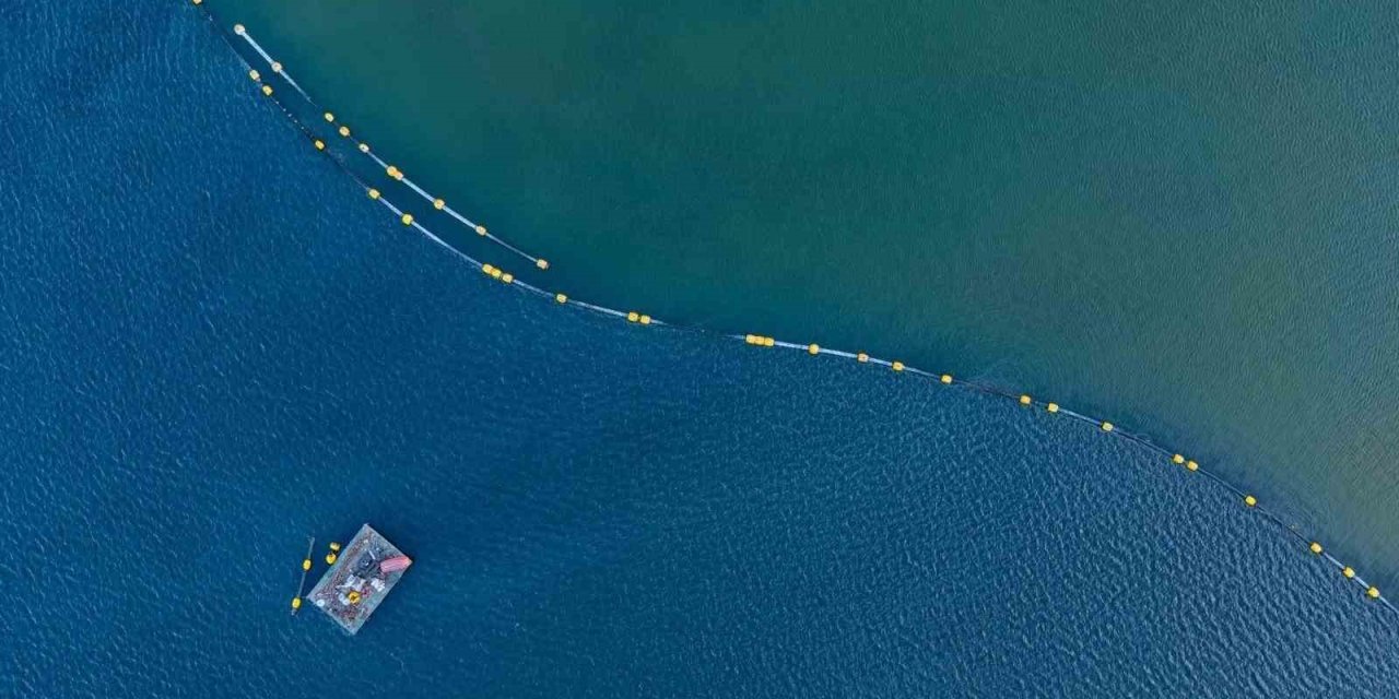 Dip Çamuru Temizliğiyle Deniz Yeniden Nefes Aldı