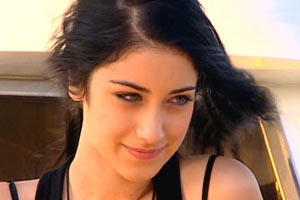 Hazal Kaya taburcu oldu