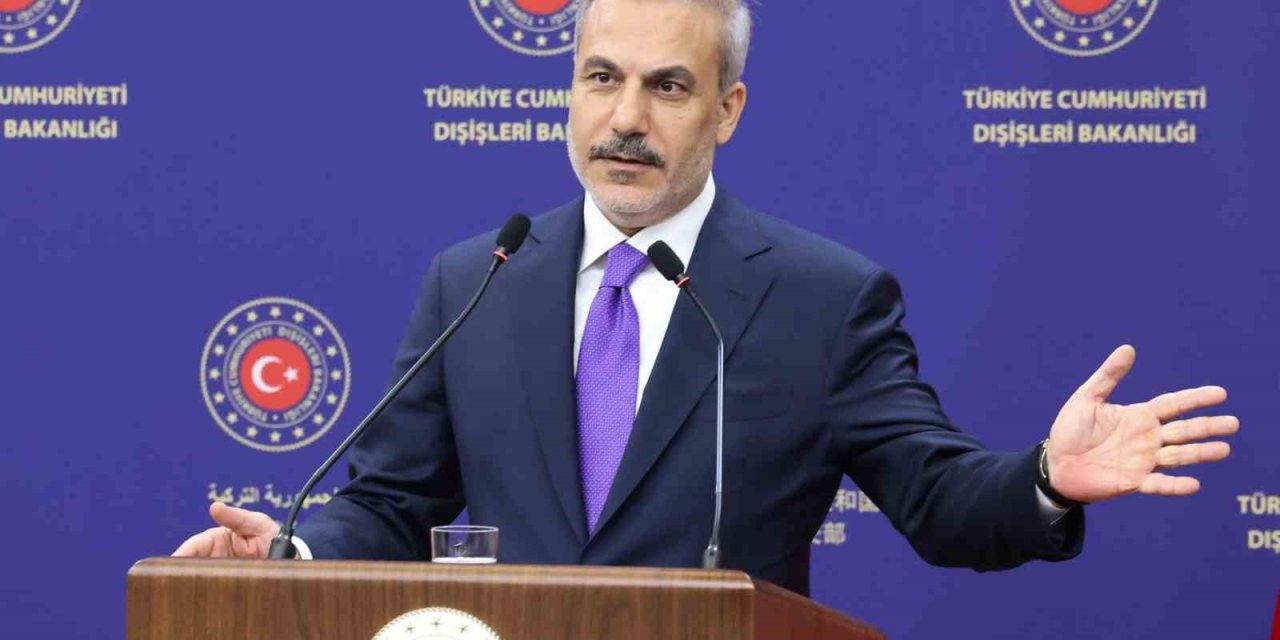 Hakan Fidan, İranlı Mevkidaşı Arakçi ile Görüştü