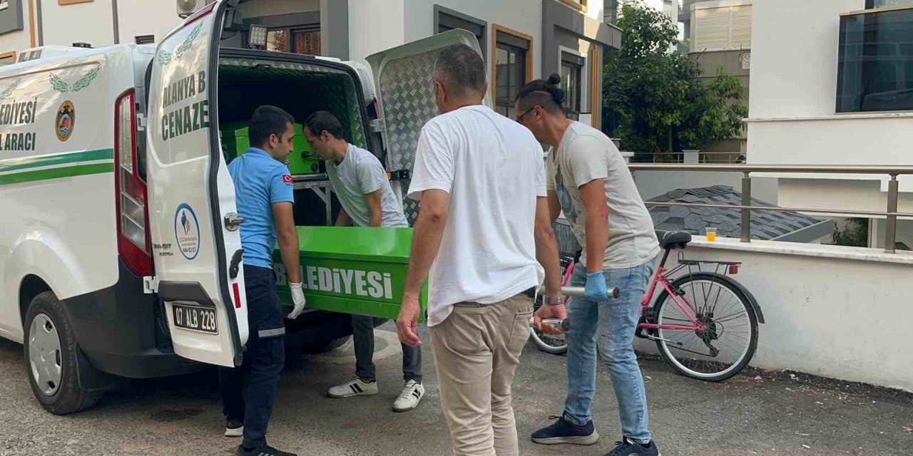 Emlakçıya şok telefon! Kiraladığı evde cinayet işlediğini söyledi