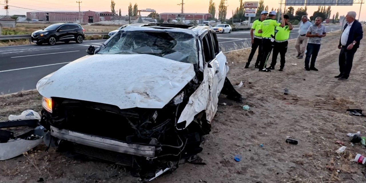 Aksaray’da gurbetçi ailenin aracı takla attı: 1 ölü, 4’ü ağır yaralı