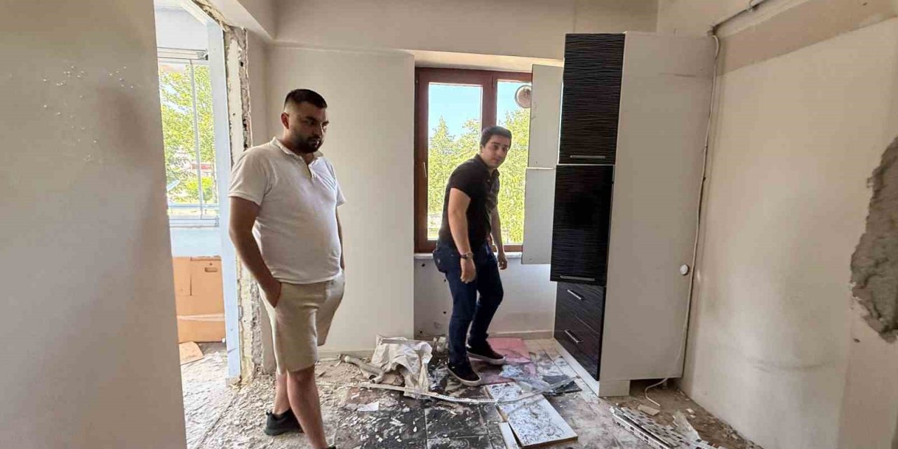 Bu kadar da olmaz ki: Evi yeni sahibine böyle teslim etti