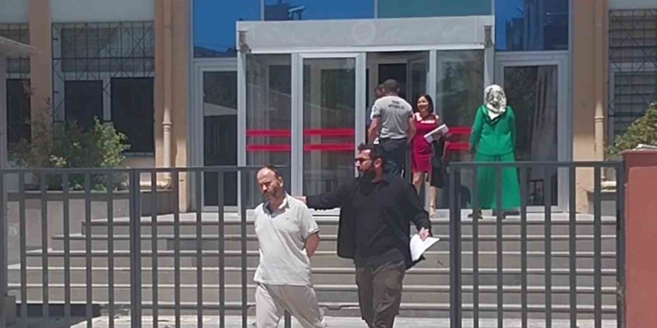 Annesini öldürüp tutuklanmıştı, cezaevinde hayatını kaybetti