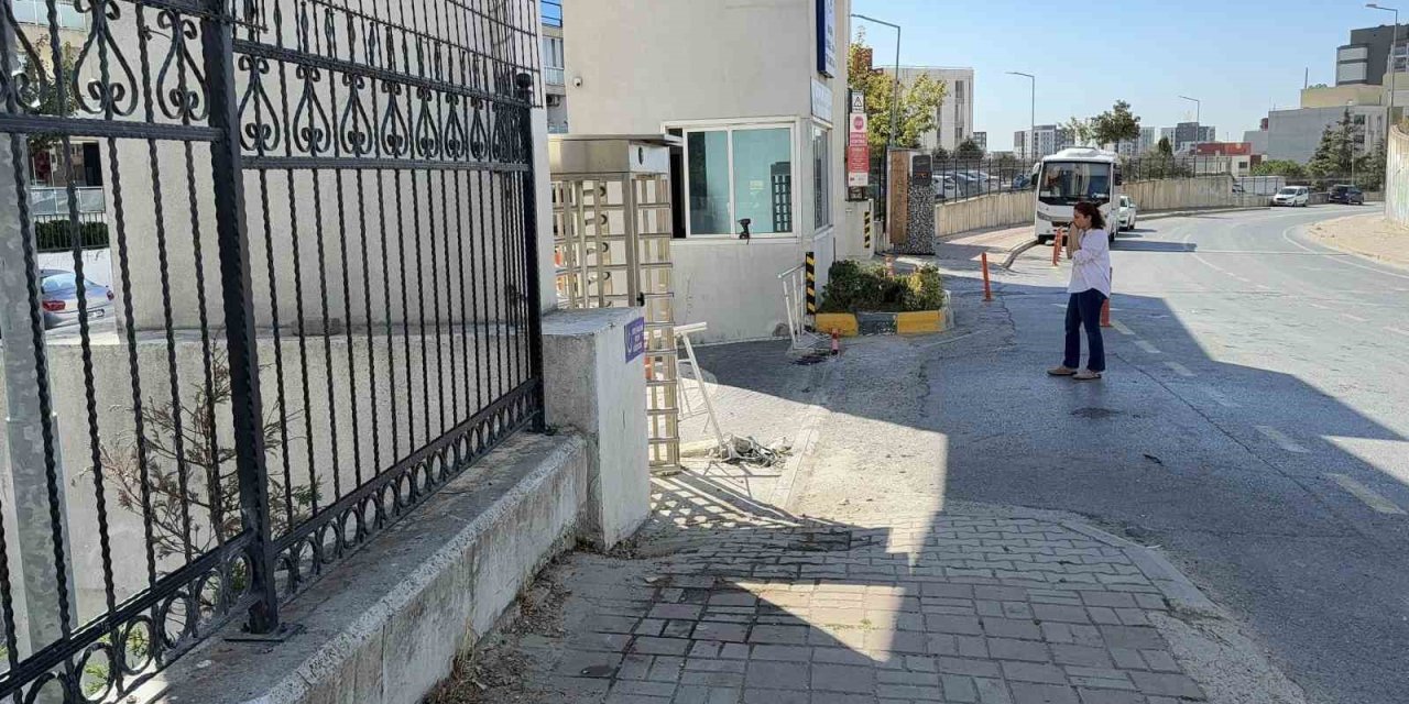Devlet korumasındaki çocuklara minibüs çarptı