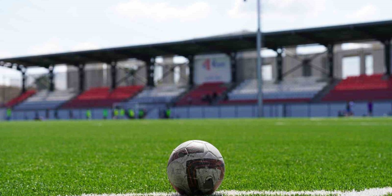 Türkiye’nin ilk futbol gelişim merkezi hizmete başladı