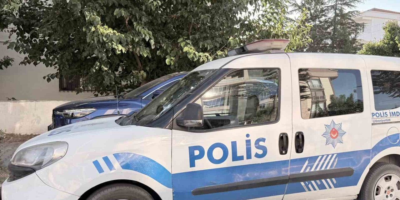 İşe gitmek için evden çıktı, bacağından vuruldu