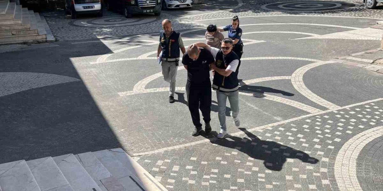 Polis ihbar aldı, durdurulan araçtan uyuşturucu çıktı